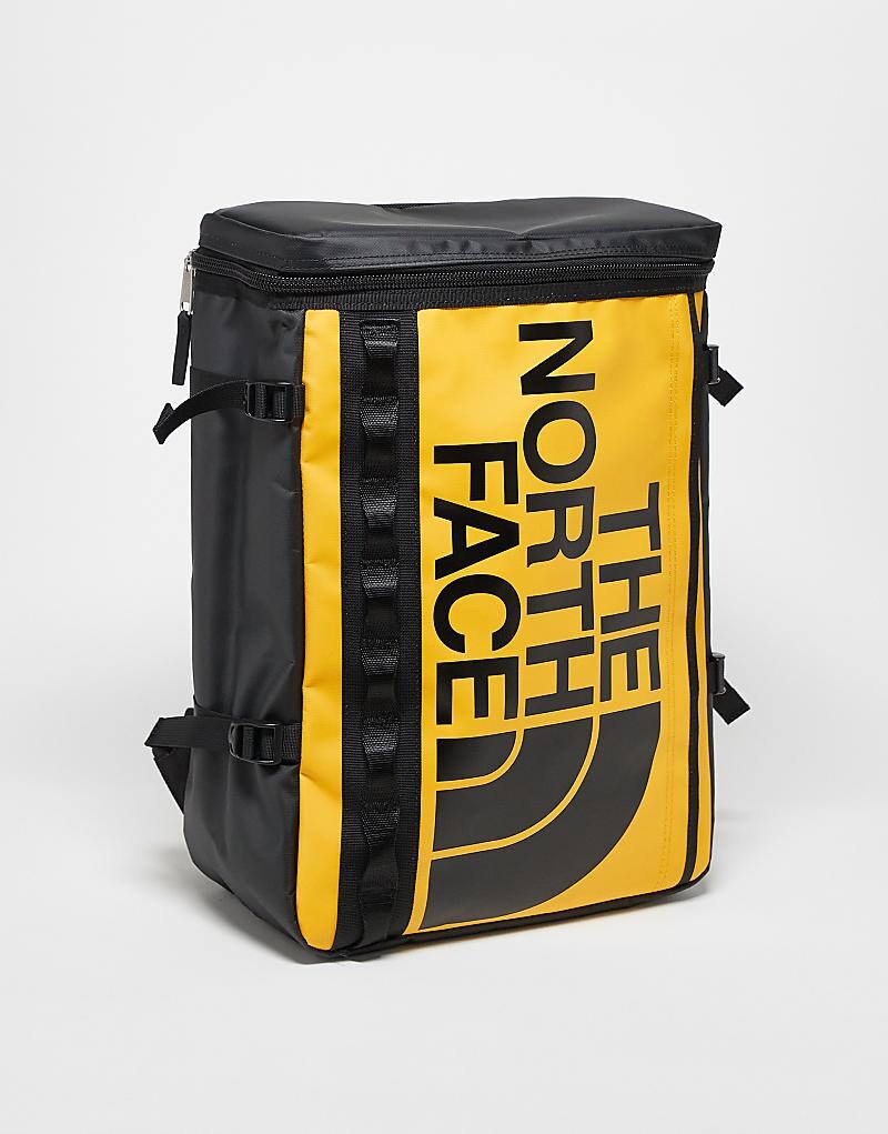 

Рюкзак The North Face Base Camp Fuse Box в цвете Summit Gold и Black