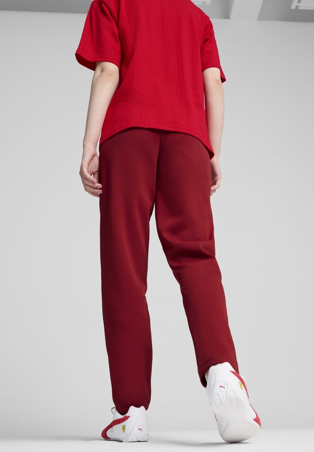 

Спортивные штаны SCUDERIA FERRARI STYLE Puma, красный