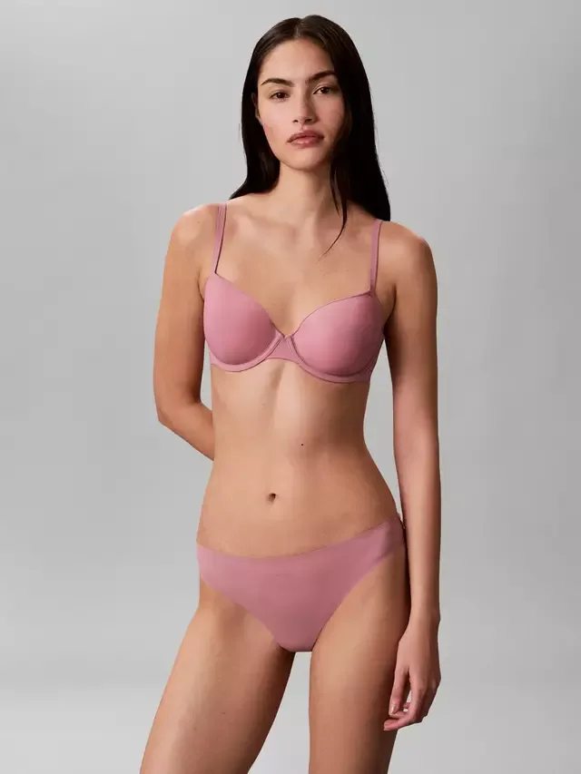 Идеально сидящие ультралегкие бикини-трусики, нежно-лилового цвета Calvin Klein