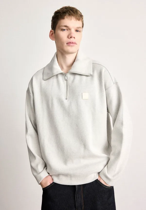 Зимний джемпер Calvin Klein, Chalk