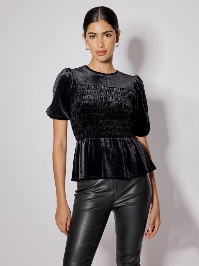 

Топ с короткими буфчатыми рукавами и сборками из вельвета Nobody's Child, Black