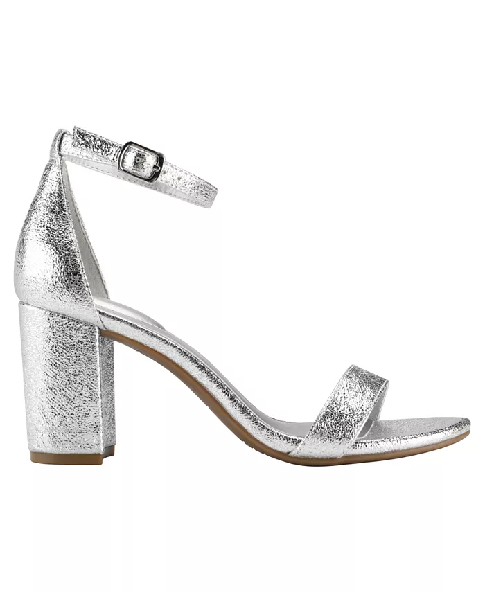 Женские босоножки Armory Block Heel Bandolino, серебро — фото 2