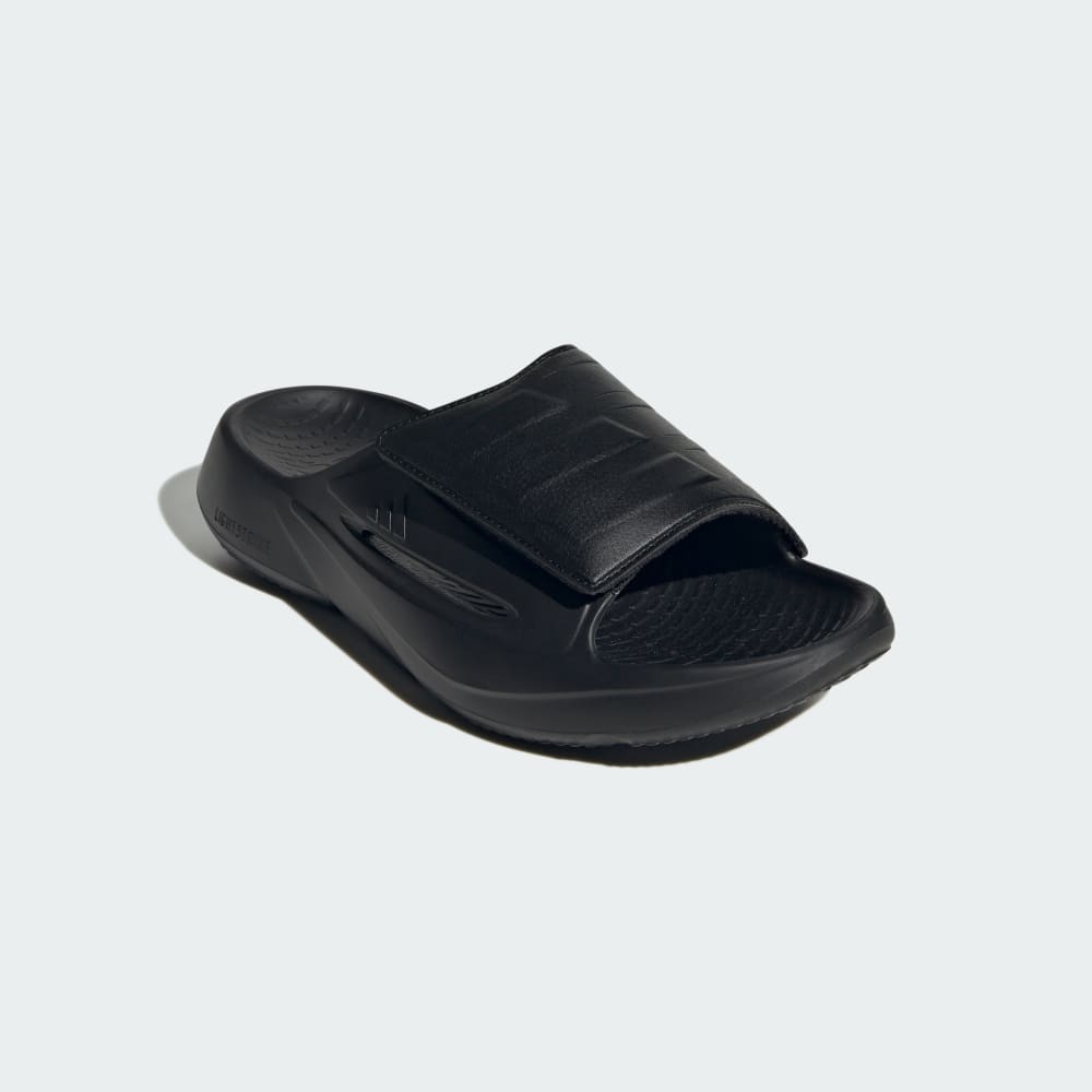 Шлепанцы Adidas Lightblaze Slides, цвет Core Black/Core Black/Core Black — фото 4