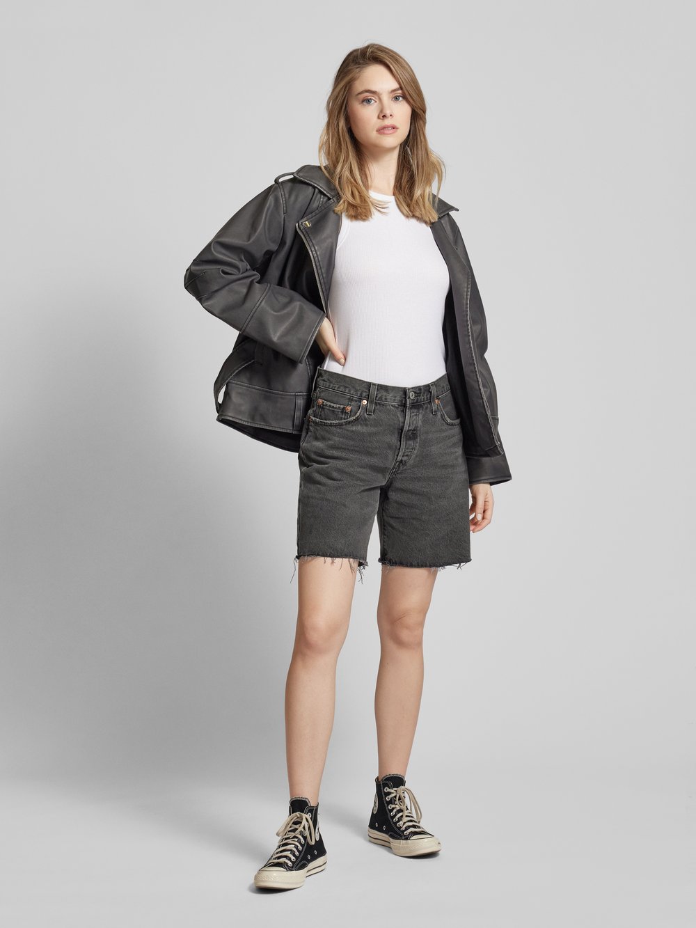 

Джинсовые шорты с бахромой Levi's, черный
