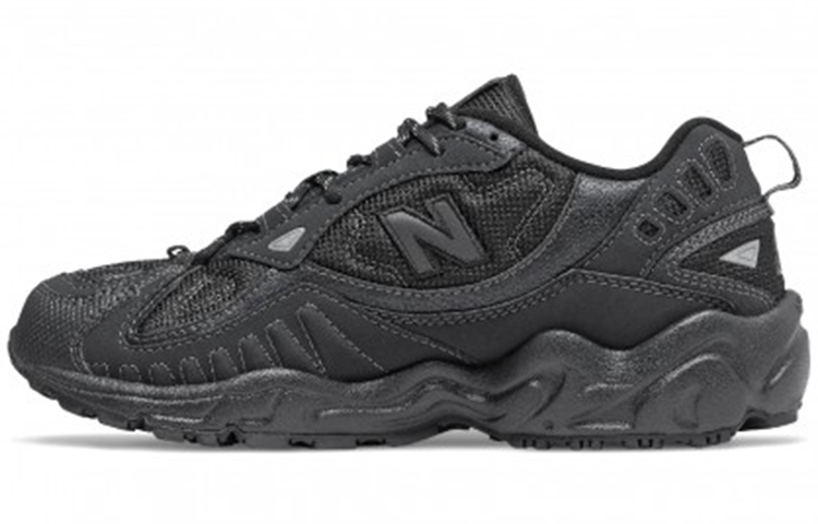 

Женские кроссовки для активного отдыха New Balance NB 703