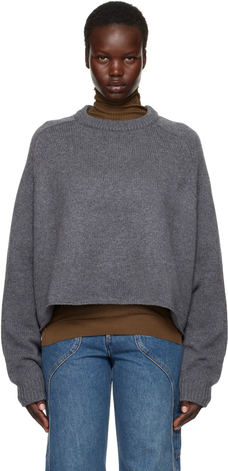 

Серый свитер Карин LISA YANG