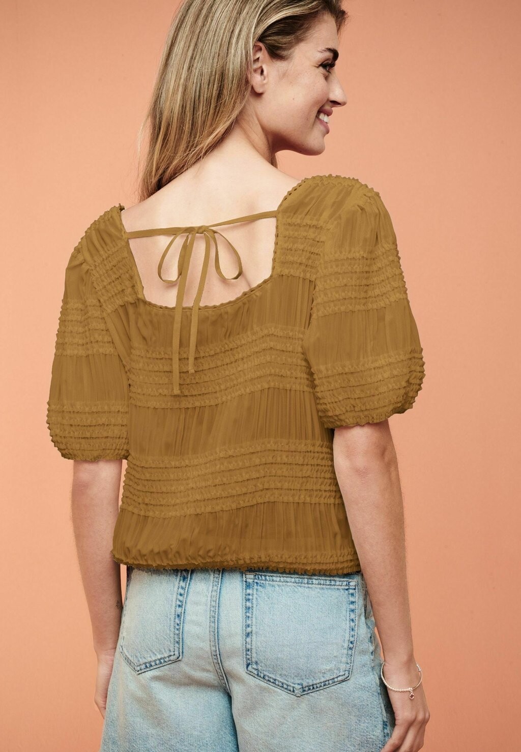 Блузка Short Sleeve Smock Tie Back Next, охристо-желтая — фото 2