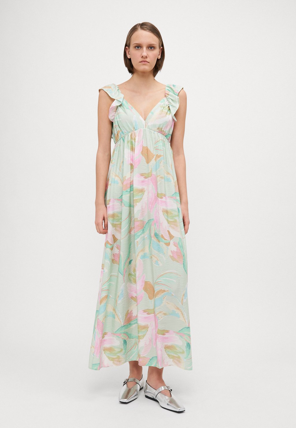 

Длинное платье VMJOSIE ANKLE FRILL DRESS Vero Moda Tall, зеленый