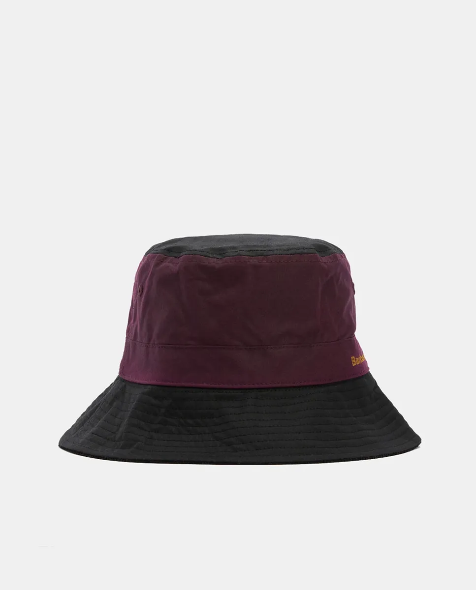 

Шапка из вощеного хлопка Barbour, гранатовый