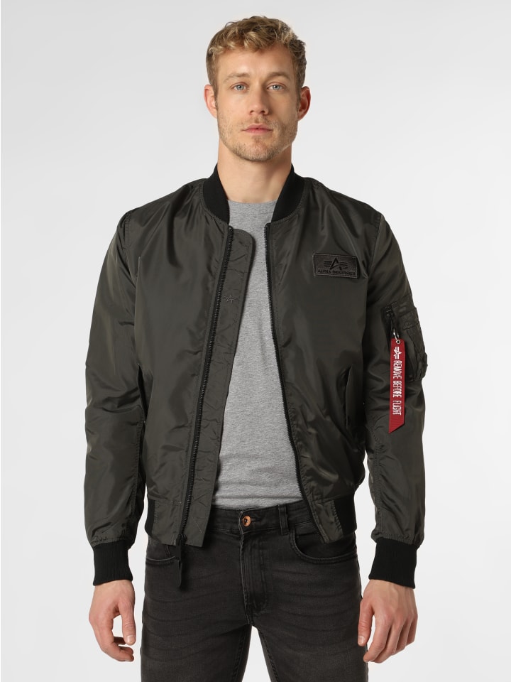 

Куртка Alpha Industries, черный