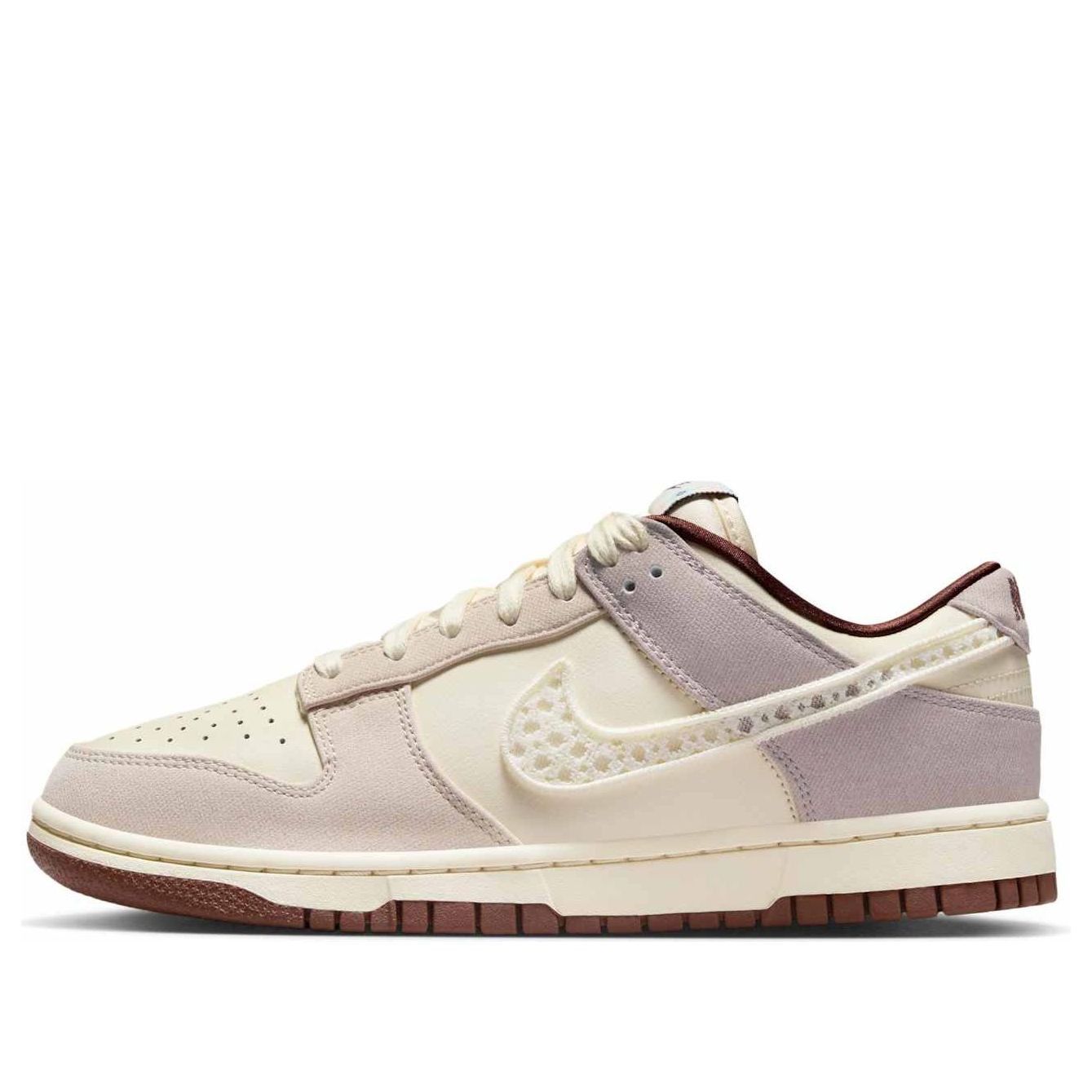 Кроссовки (WMNS) Nike Dunk Low 'Crochet Swoosh'