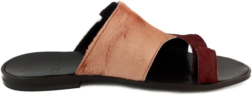 

Мужские сандалии Roberto Guerrini цвета бежевый и бордовый с мехом пони