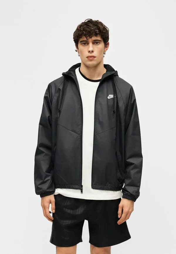 Куртка средней летней коллекции m nk wr lnd jkt 26 Nike Sportswear, Black/White — фото 4