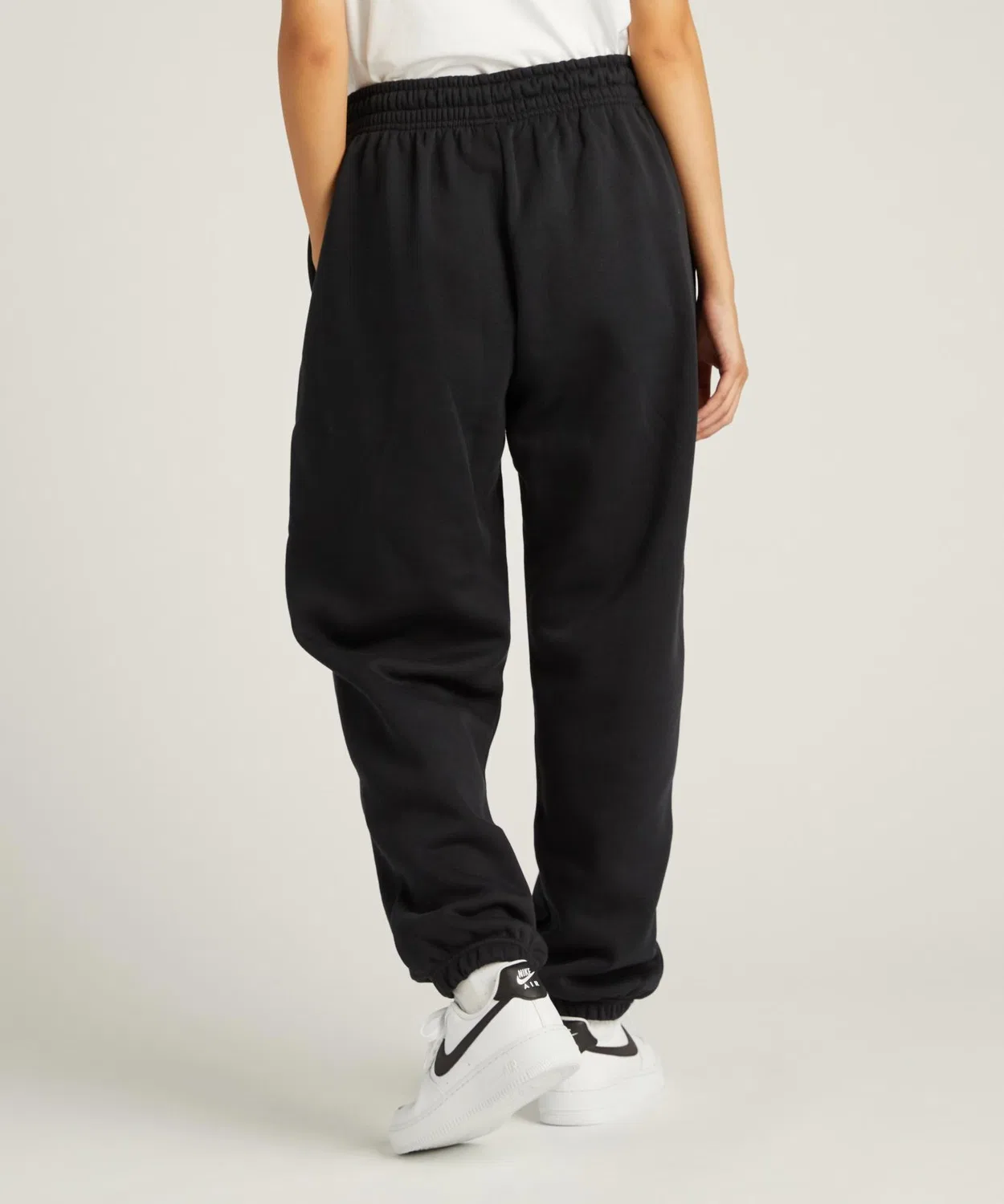 Спортивные штаны Nike Sportswear Phoenix Fleece высокие, свободные, чёрные — фото 3