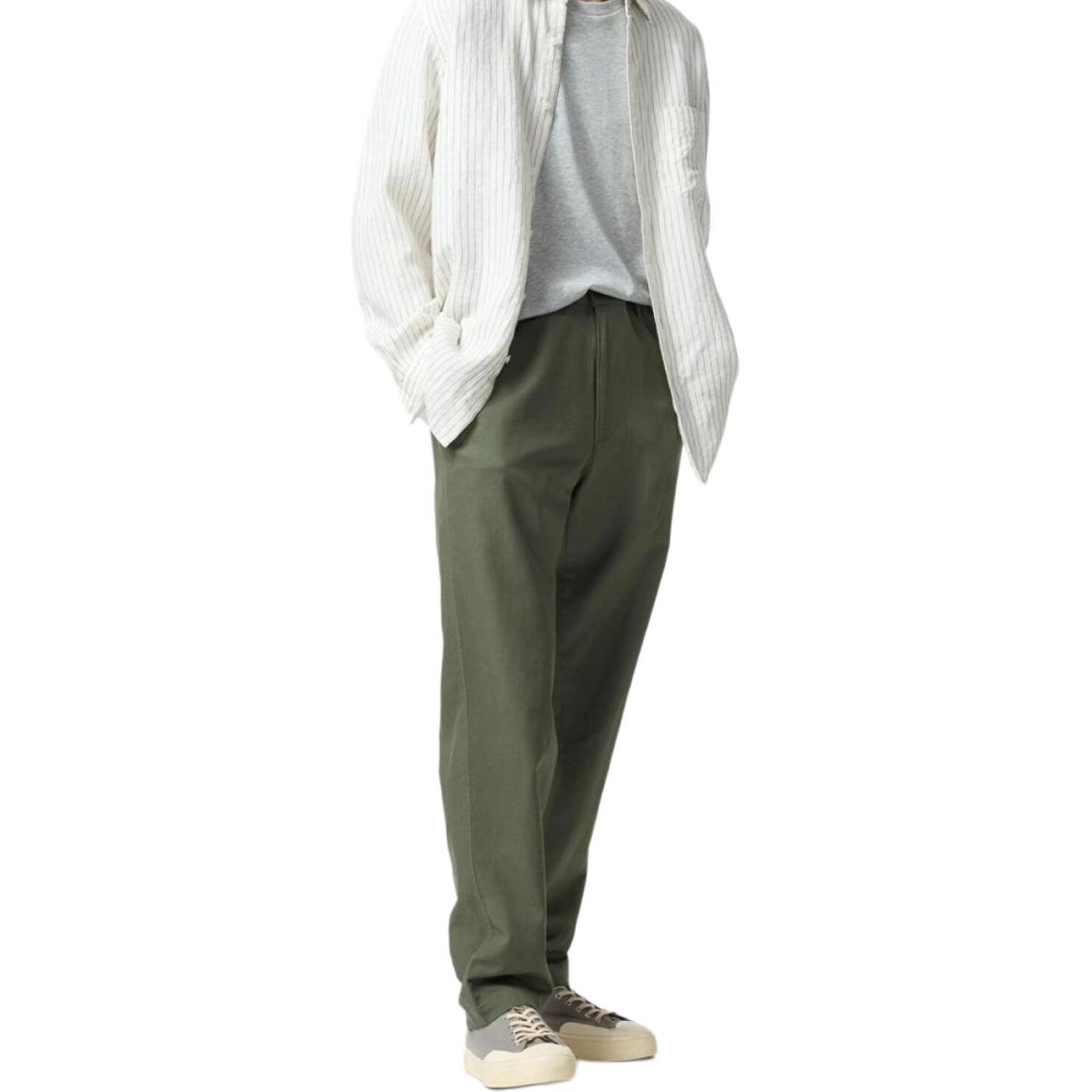 

UNIQLO Повседневные брюки мужские темно-оливковые