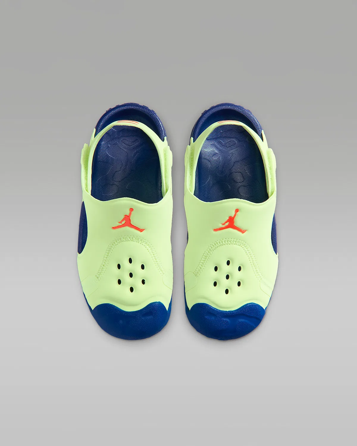 Детские сандалии Jordan OTDR, Barely Volt/Game Royal/Infrared 23 — фото 4
