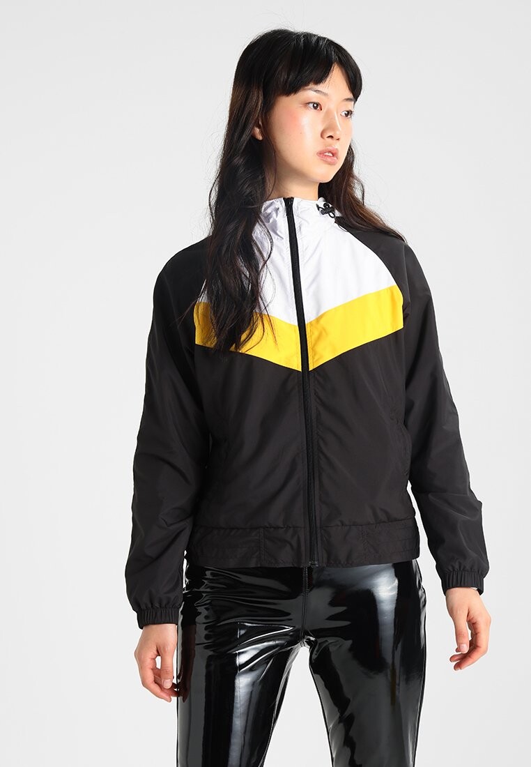 

Ветровка Urban Classics THREE TONE, цвет black/white/chrome yellow
