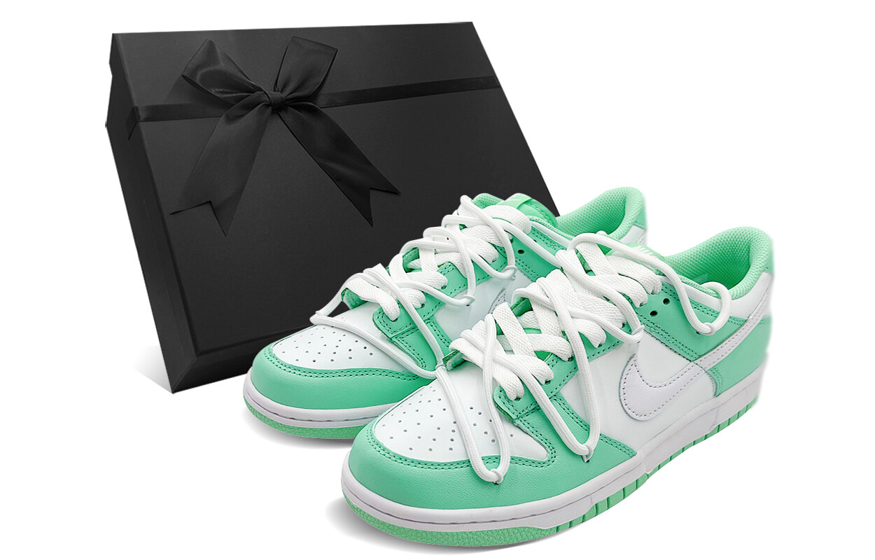 

Кроссовки Nike Dunk Skateboard Shoes Women's Low-Top Green White, зеленый