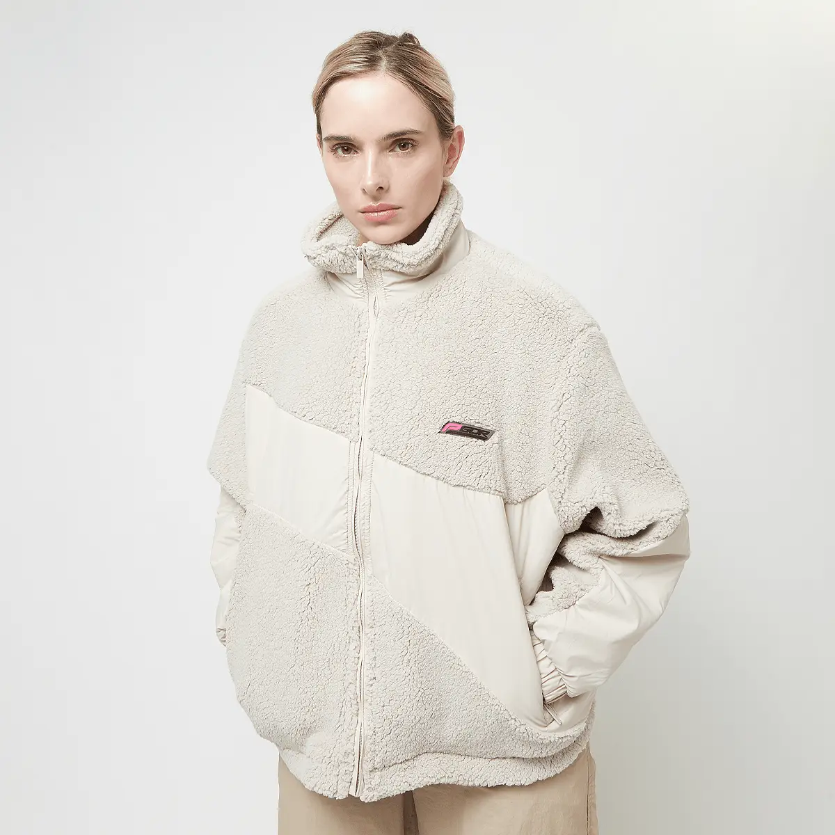 

Куртка Pegador Teddy Fabric Mix Jacke, бежевый