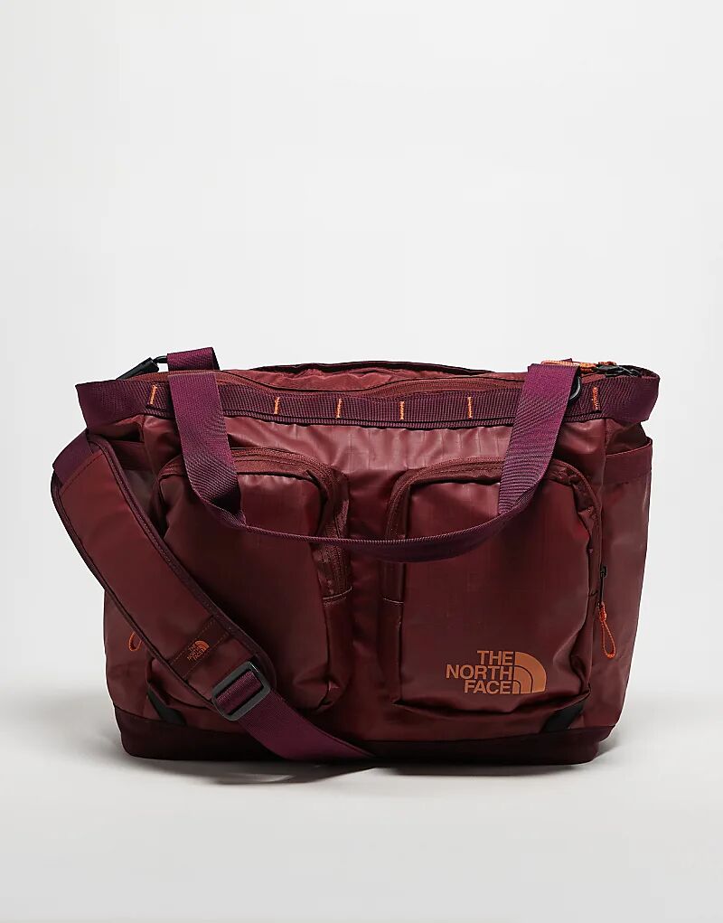 

Сумка-тоут Base Camp Voyager красного цвета The North Face