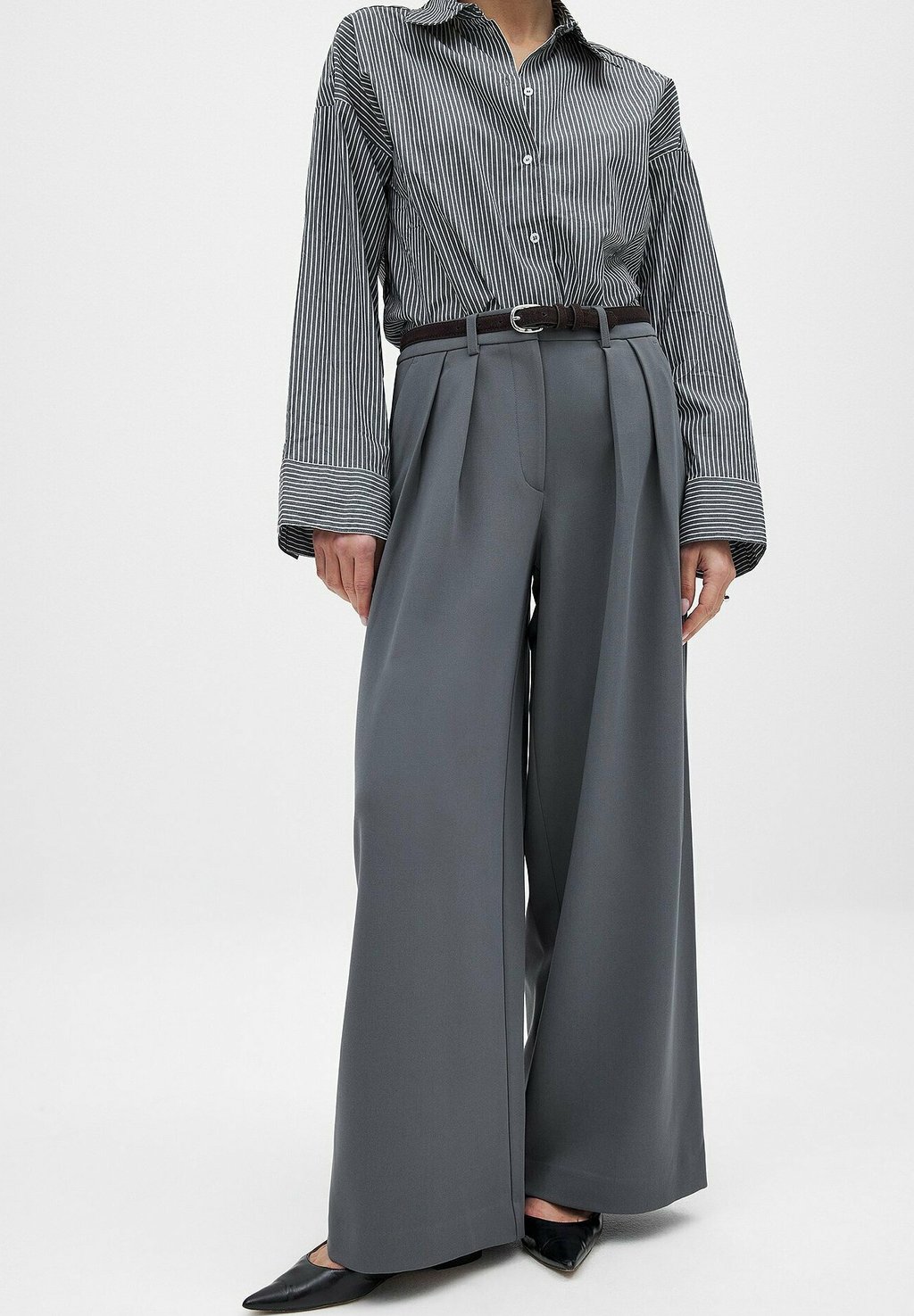 

Брюки WIDE HIGH WAIST NA-KD, серый