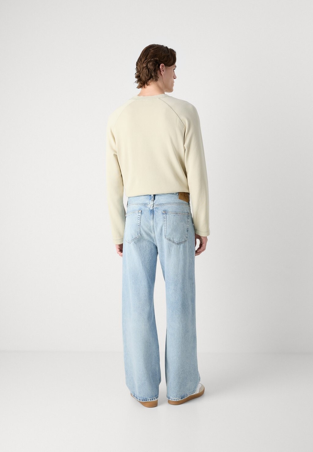 

Джинсы свободного кроя 90'S LOOSE Calvin Klein Jeans, светло-голубой деним