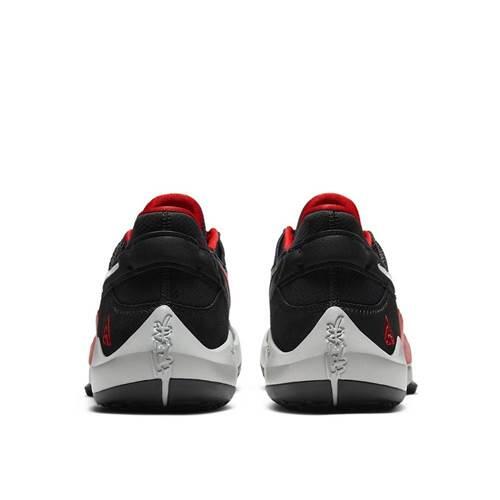 Мужские баскетбольные кроссовки Nike Zoom Freak 2 — фото 4