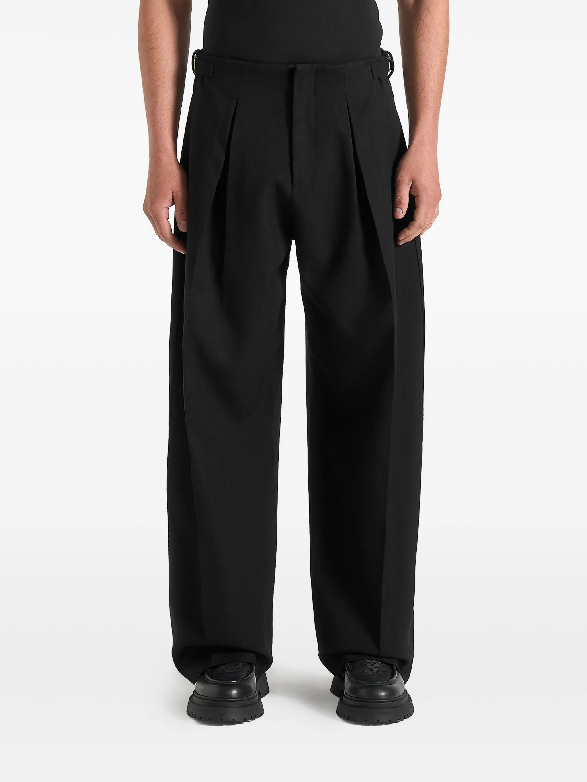 

Широкие брюки Lior со складками Manière De Voir, черный