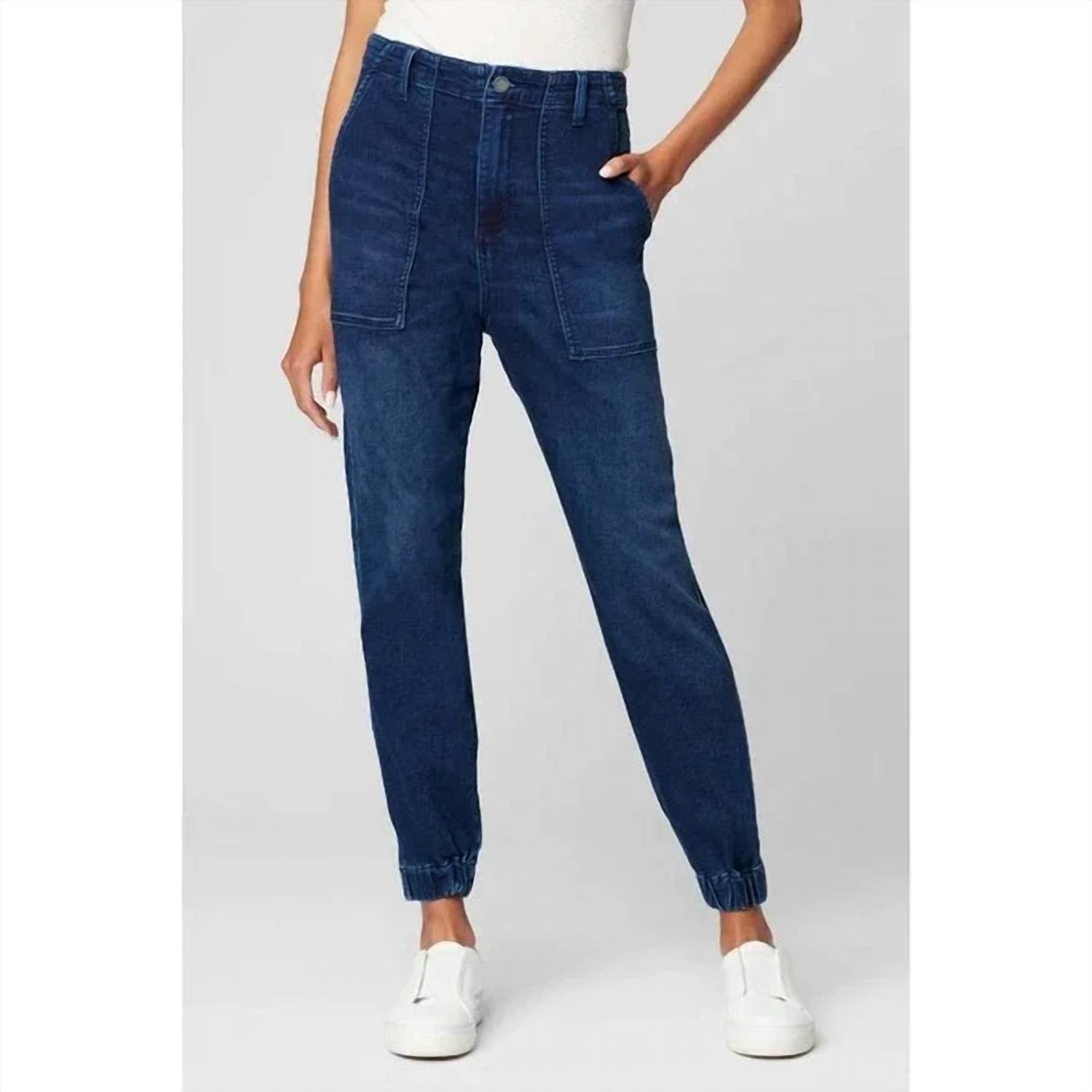 

Следующая тема Blue Джоггеры BLANKNYC, цвет next topic