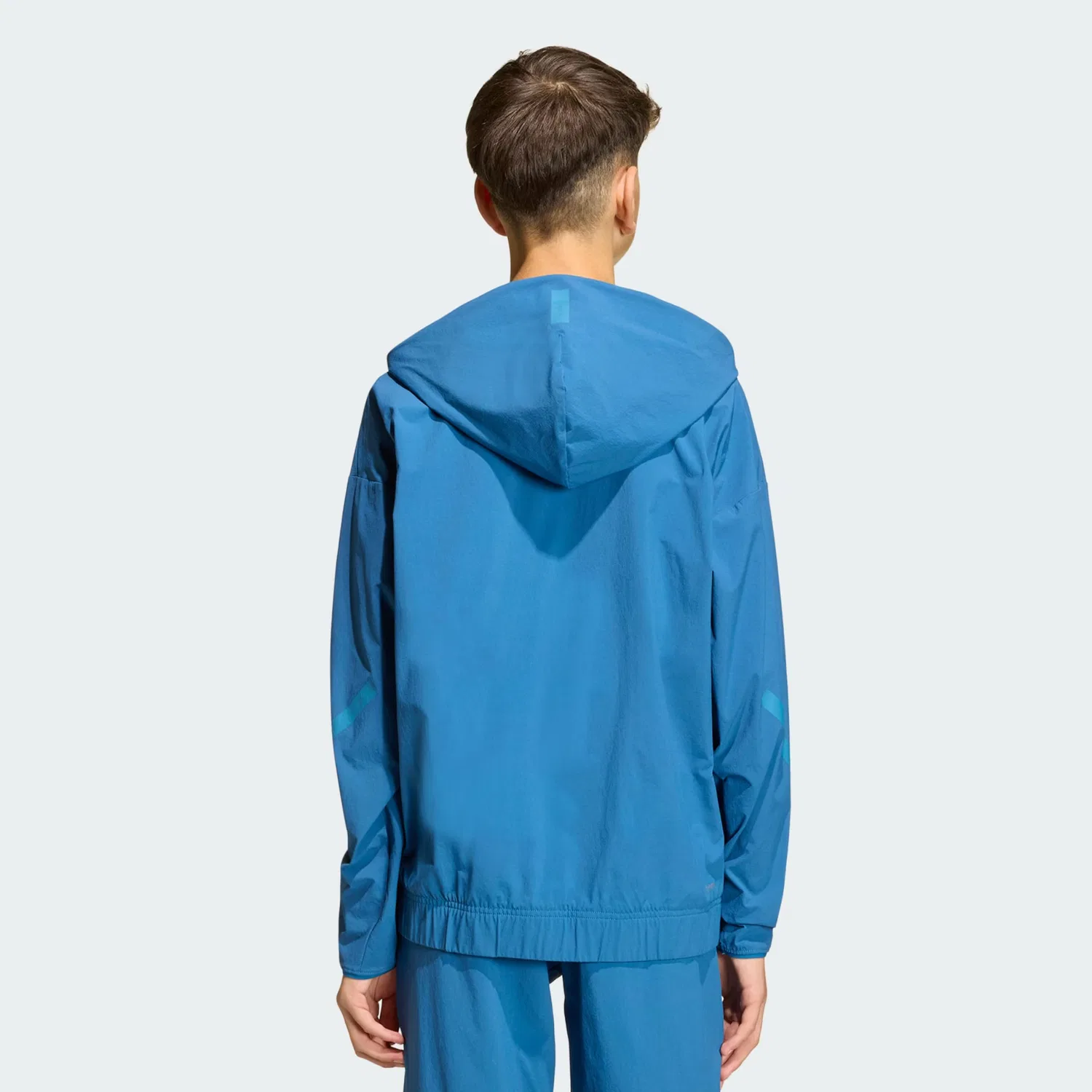 Спортивная куртка Adidas Sportswear ZNE синего и лазурного цвета — фото 3