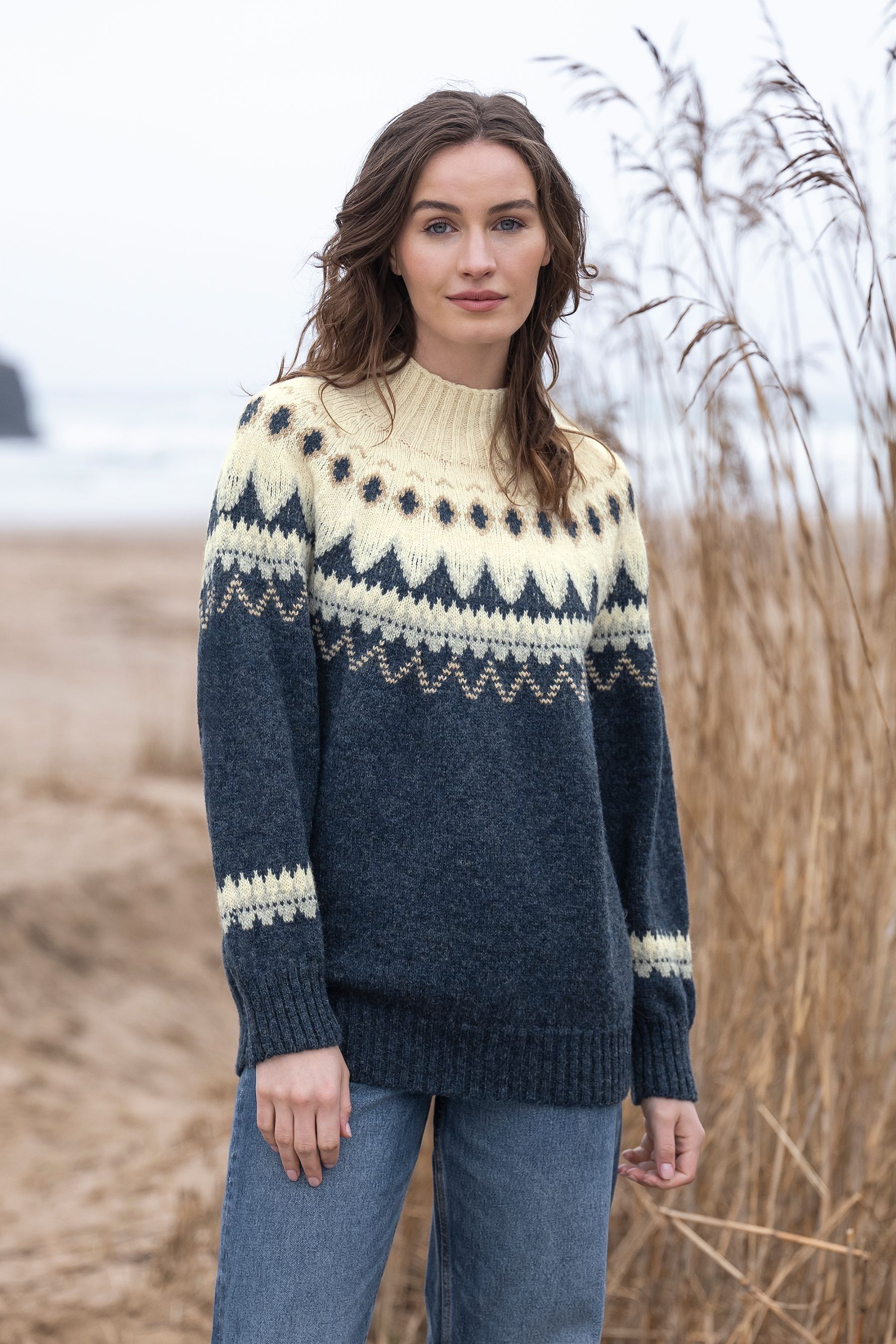 

Джемпер с бриллиантами Fair Isle Celtic & Co. , синий