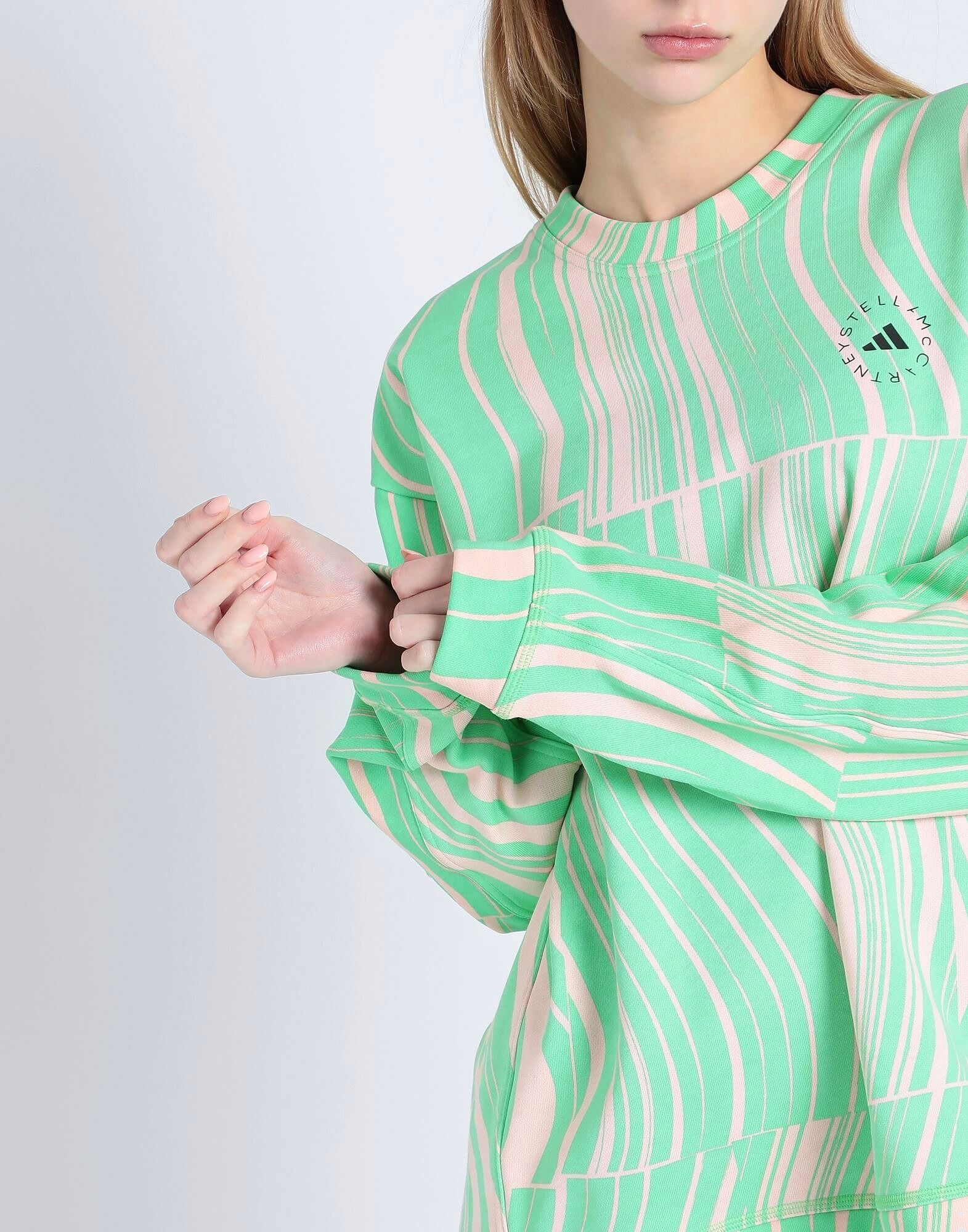 Толстовка Adidas By Stella Mccartney Truecasuals Graphic Sweatshirt Adidas By Stella Mccartney, светло-зеленый — фото 4