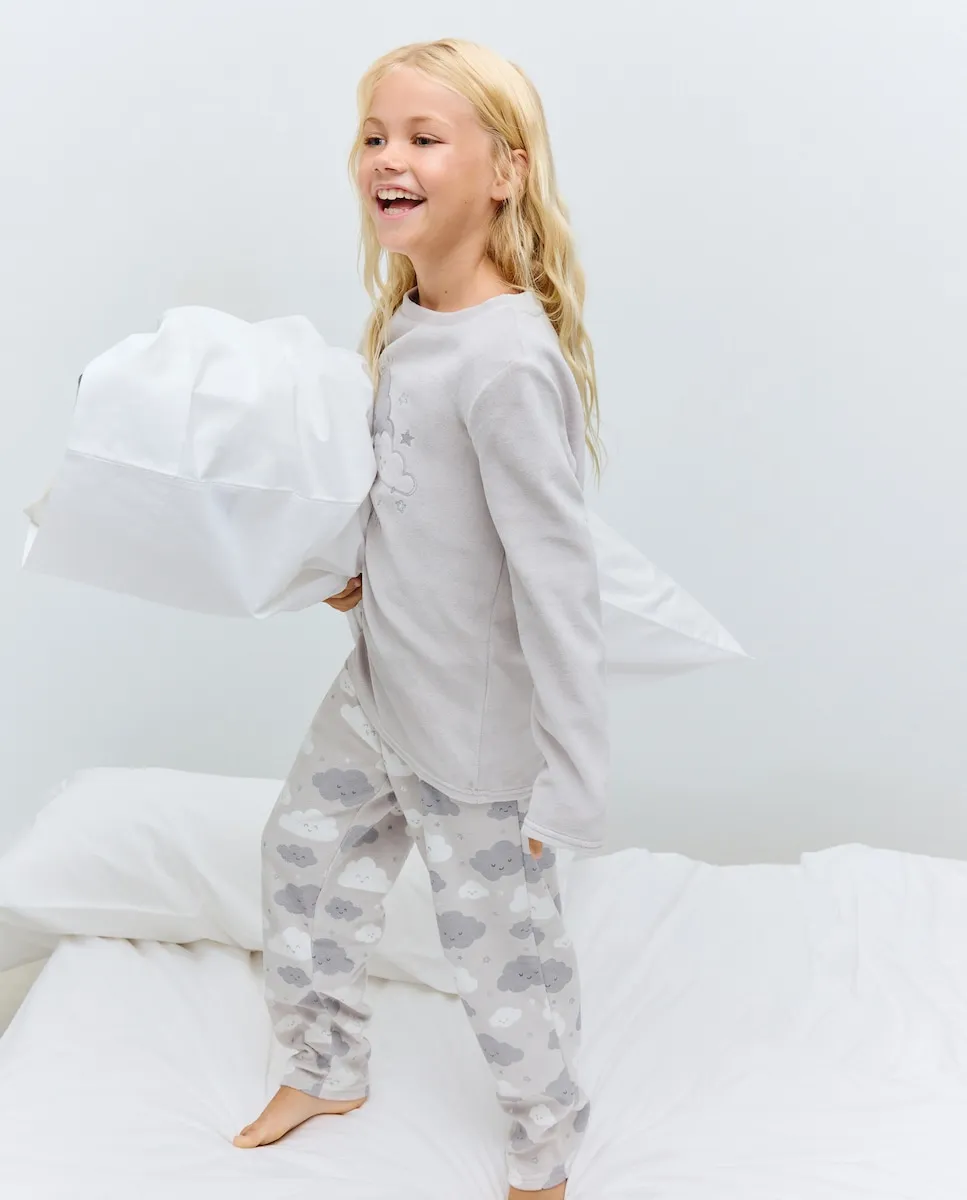 

Полный длинный пижамный костюм из велюра с фантазийным принтом для девочки Cotton Juice, черный