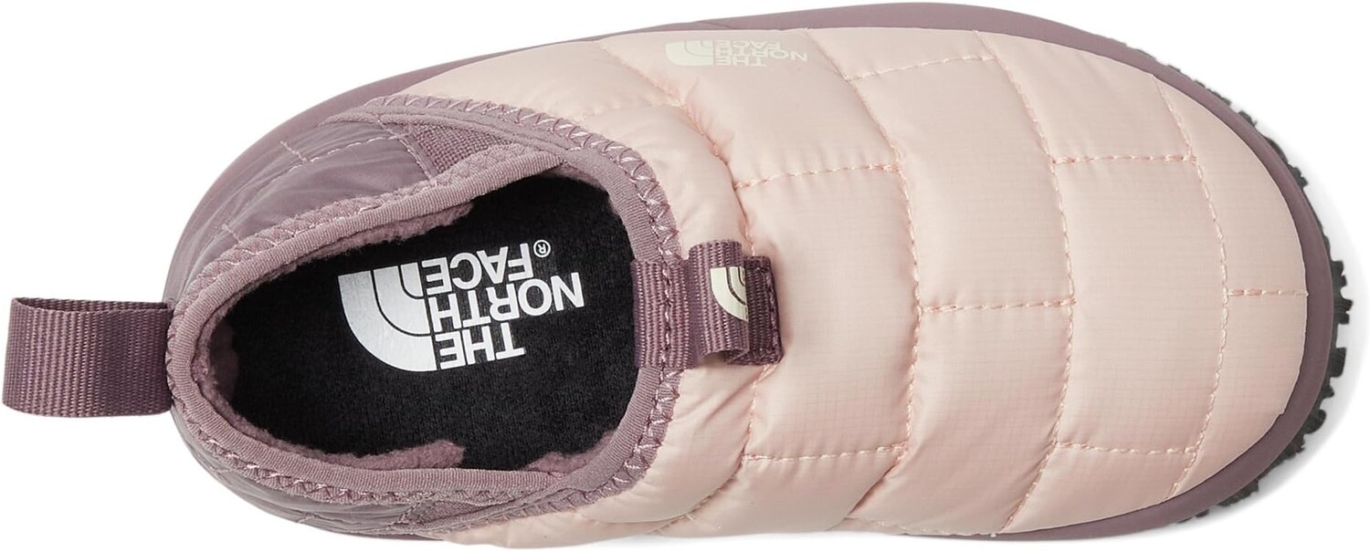 Тапочки Thermoball Eco Traction Mule II The North Face, цвет Pink Moss/Fawn Grey — фото 2