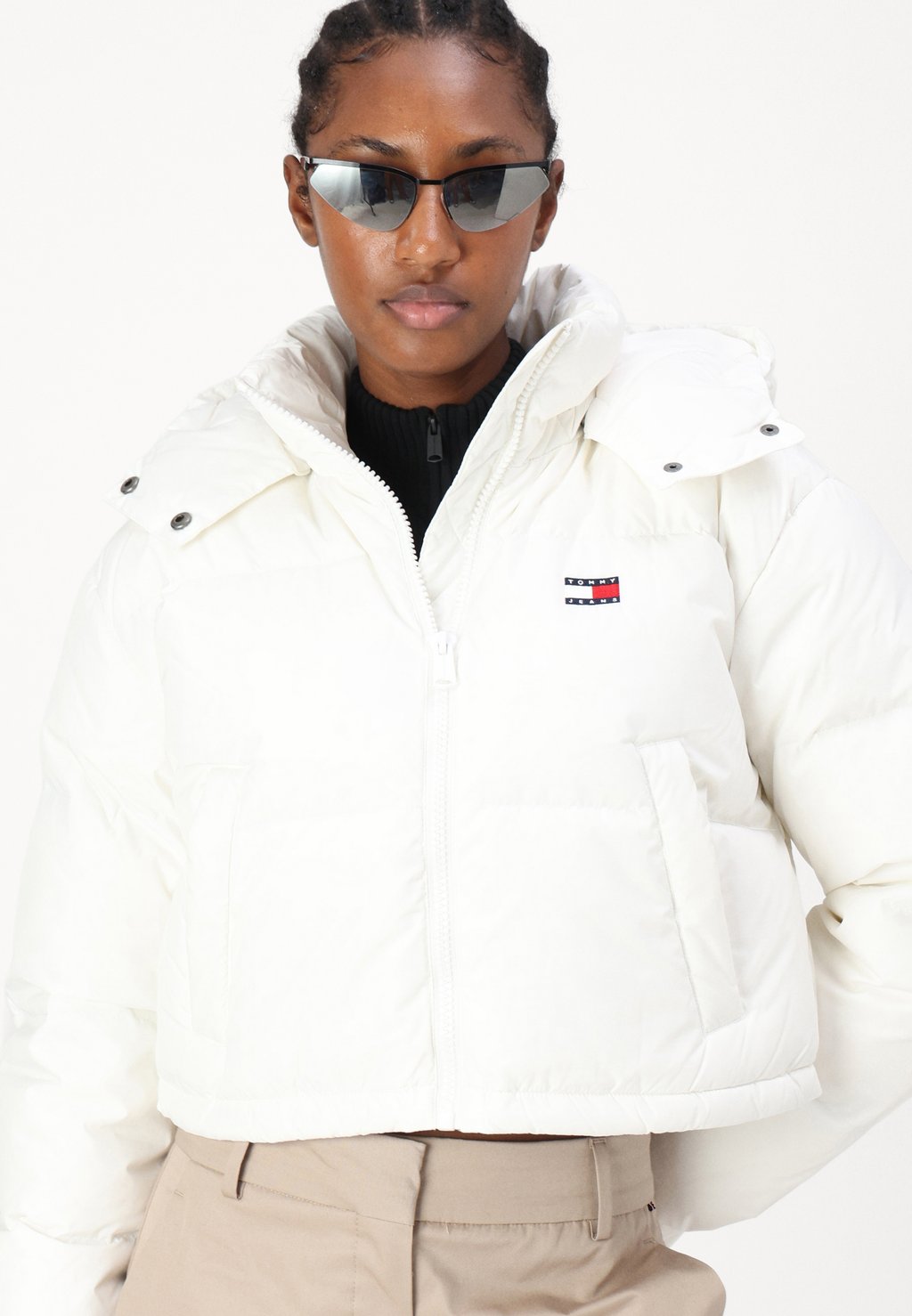 

Пуховик ALASKA PUFFER Tommy Jeans, белый