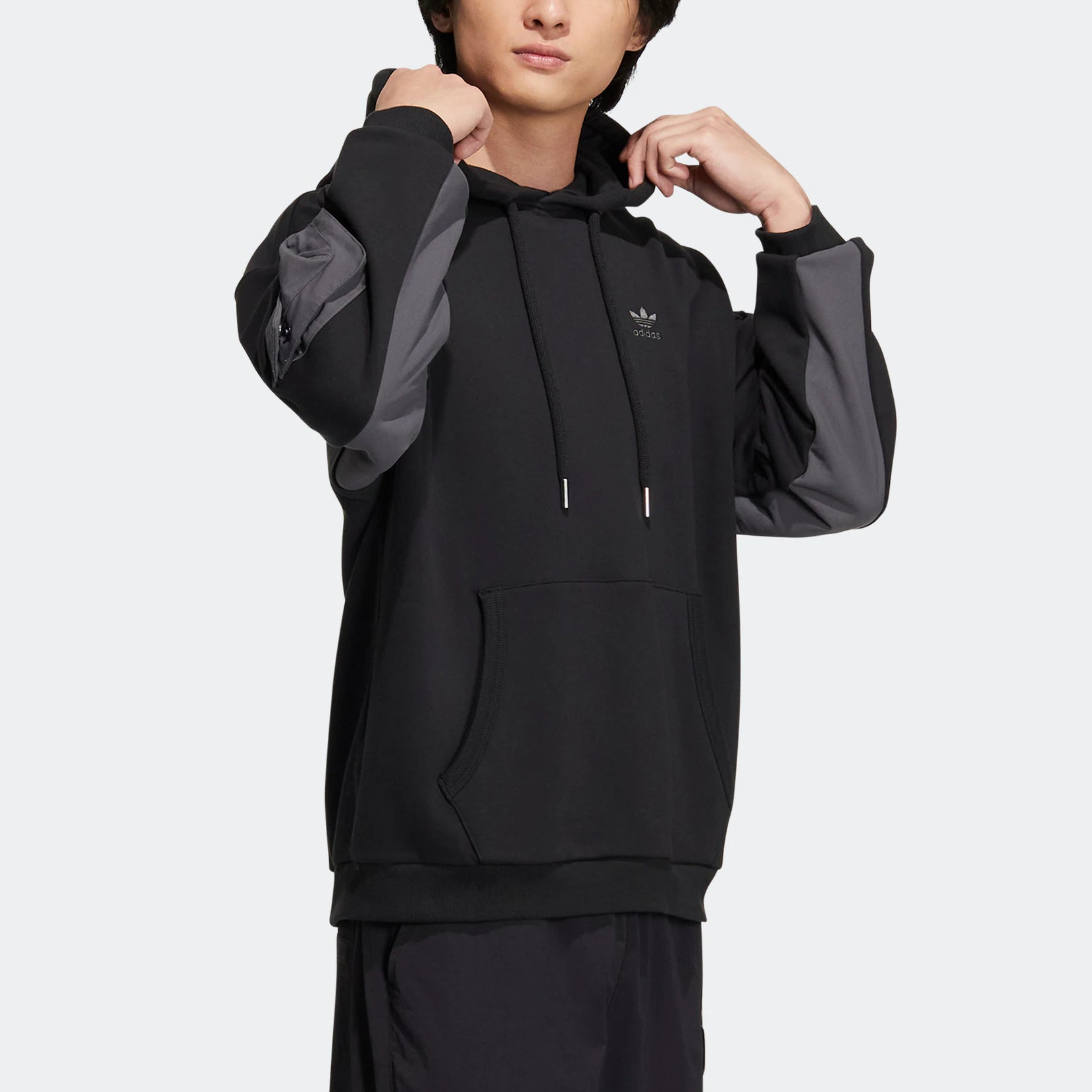 Худи adidas originals Ww Hoody Logo IC8157 — фото 4