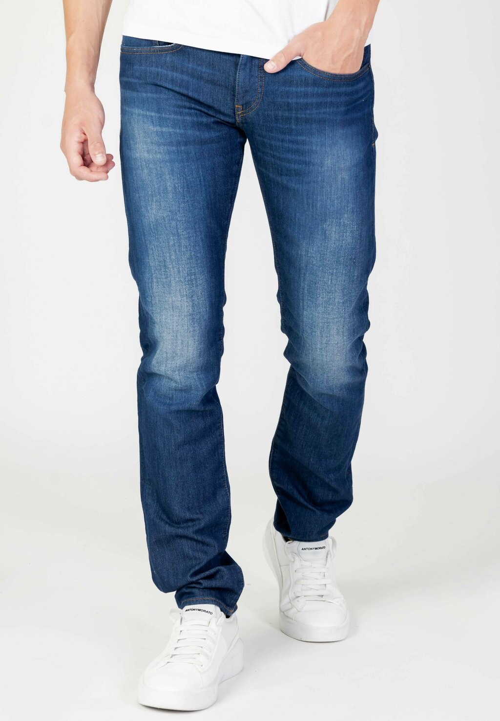 

Джинсы узкого кроя Armani Exchange, деним