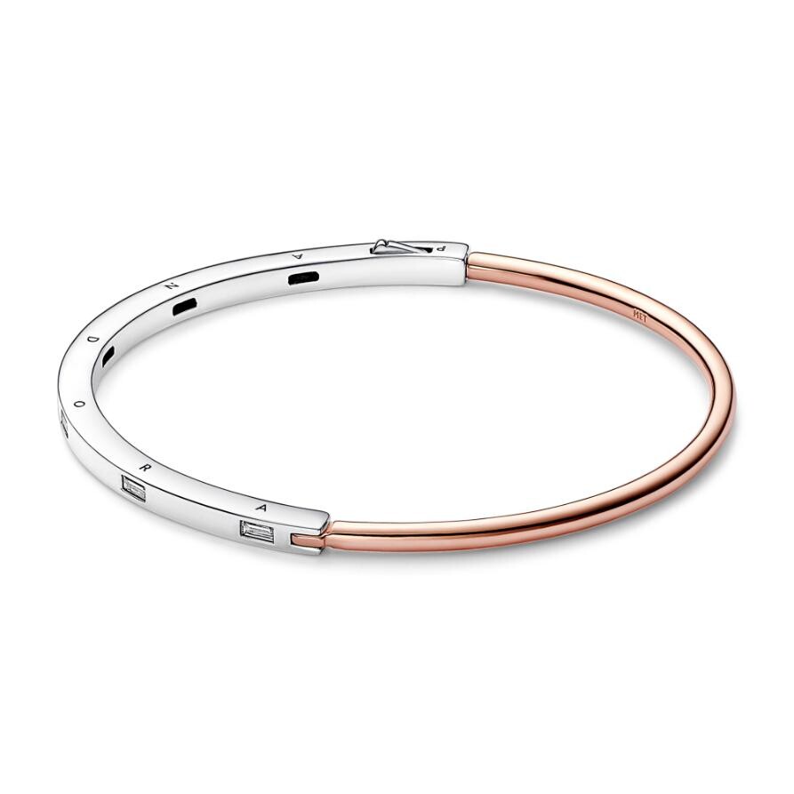 

Браслет Pandora Signature Two-tone I-D Pavé Bangle, стерлинговое серебро