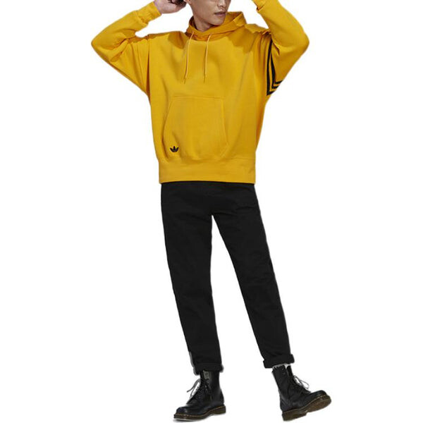 Толстовка adidas originals Adicolor Neuclassics Yellow, желтый — фото 3