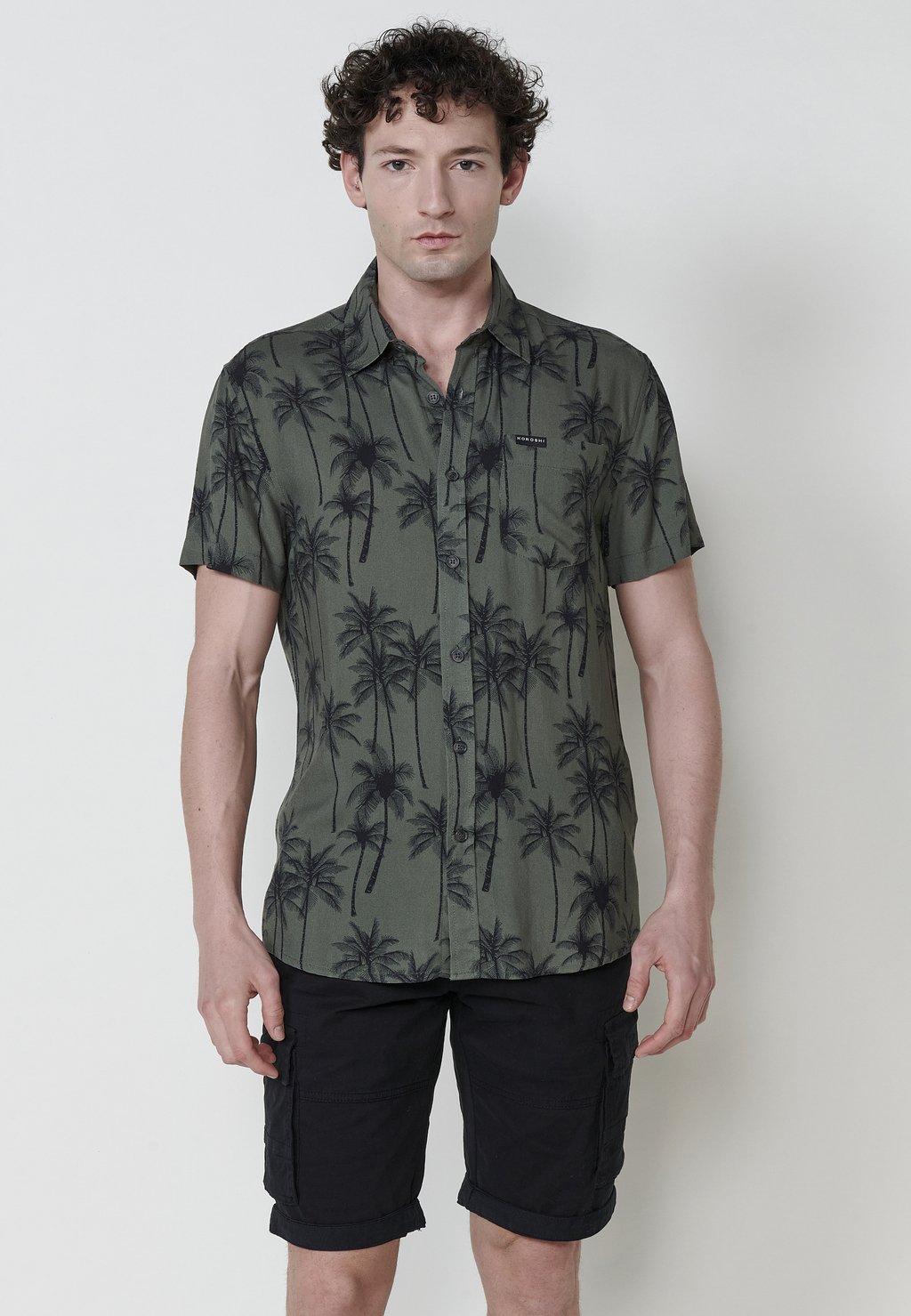 

Рубашка SHORT-SLEEVED Koroshi, цвет Kaki Khaki