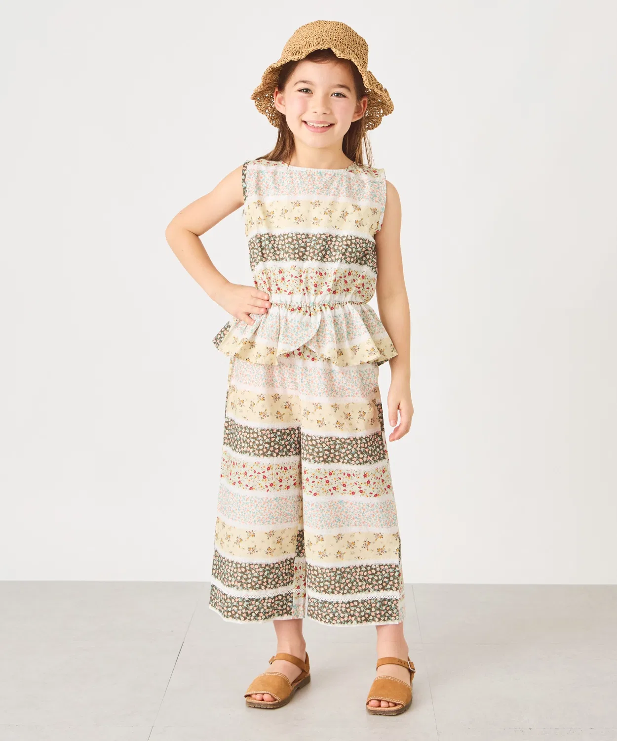 Детский костюм с рюшами ever closet 7/8 длины, бежевый