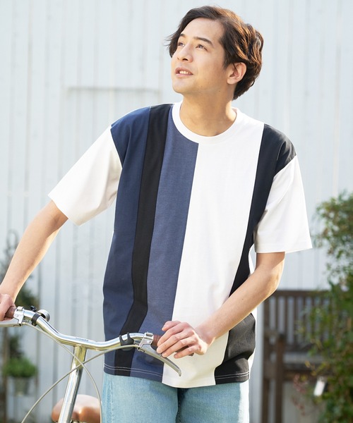 

Футболка с принтами и контрастными элементами, устойчивая к пятнам от пота, водоотталкивающая, с защитой от УФ-излучения ZEROSTAIN JEANS MATE