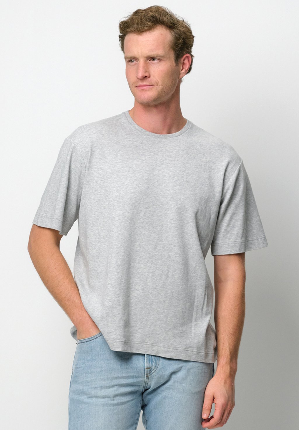 

Базовая футболка SHORT SLEEVE PROFUOMO, светло-серый