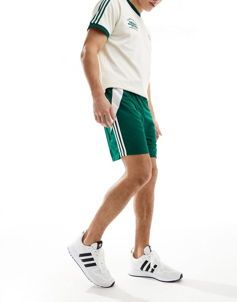 

Adidas Football – Tiro 24 – Зеленые шорты adidas