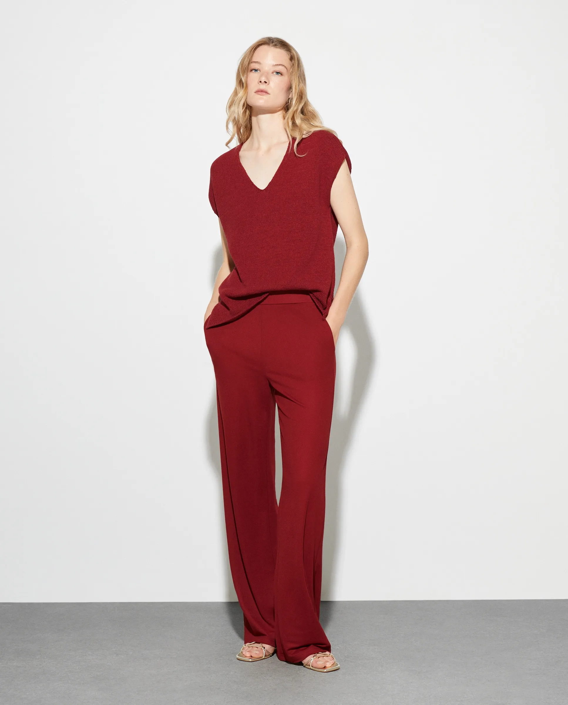 

Женские прямые брюки из гладкого трикотажа Woman El Corte Inglés, бордовый