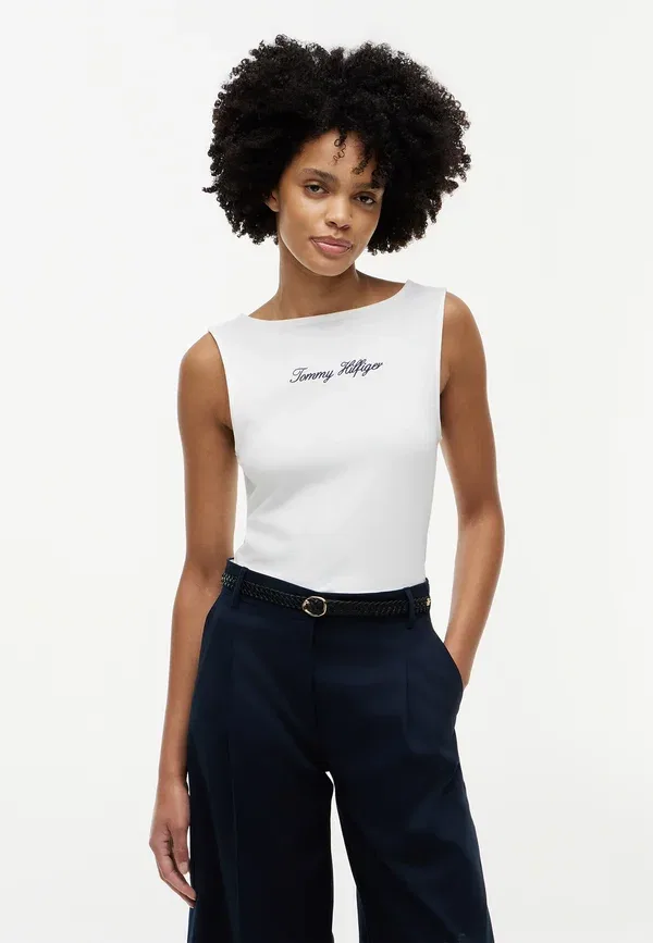 Топ-лодочка Tommy Hilfiger Classic Script Boat, цвет экрю