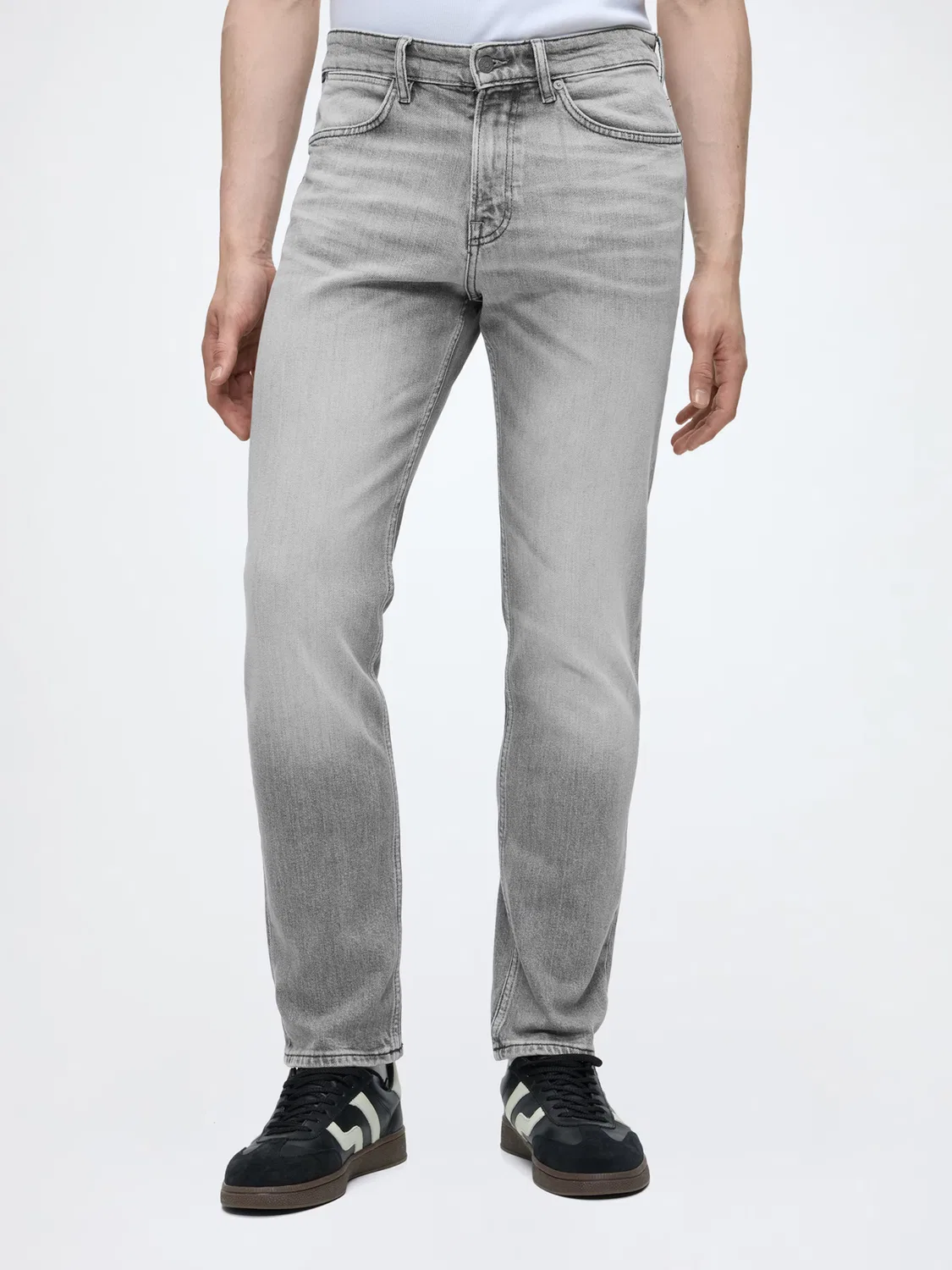 Джинсы Boss Slim fit RE.MAINE серого цвета — фото 4