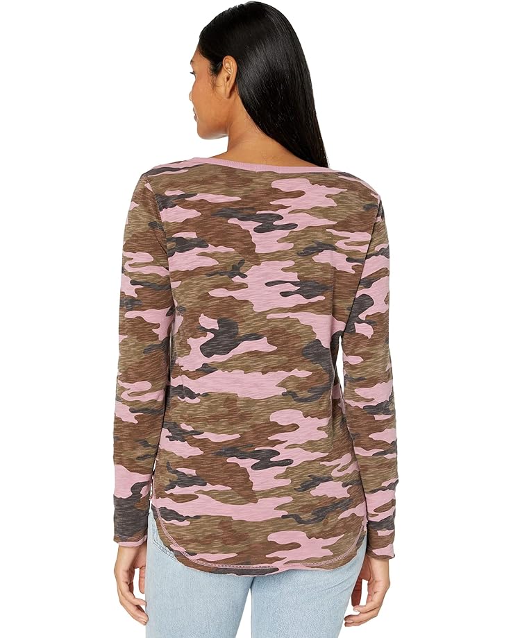 

Футболка Dylan by True Grit Camo Long Sleeve V-Neck Soft Cotton Slub T-Shirt, цвет Berry Blush