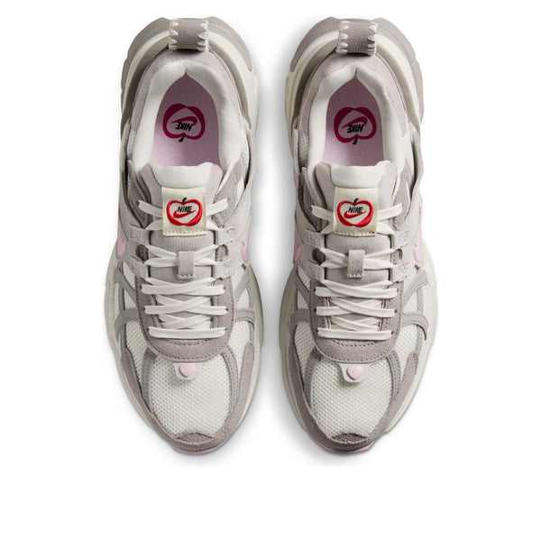 Кроссовки v2k run Nike, бежевый — фото 4