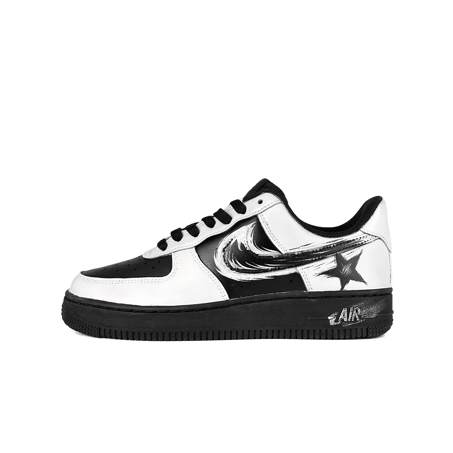 Кроссовки скейтбордические Nike Air Force 1 Leather Low Black White — фото 4